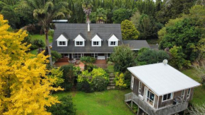 Horse Shoe Manor